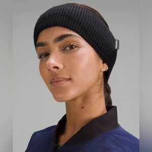 Lululemon Ribbed Merino Wool-Blend Knit Ear Warmer - black - NWOT